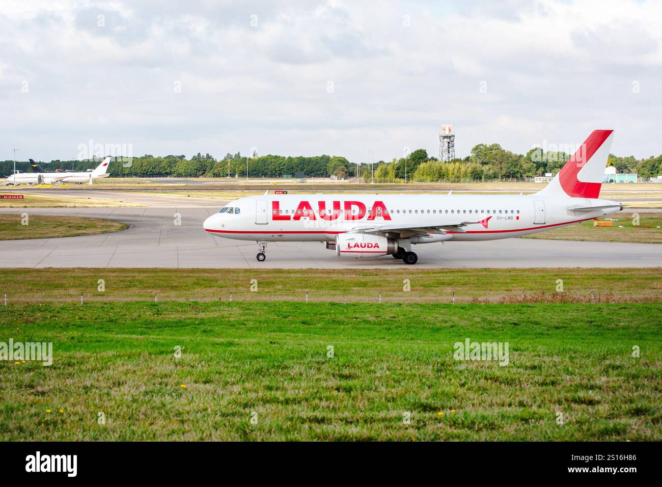 9H-LMB Airbus A320-232 Lauda London Stansted UK 10-09-2022 - Stock Image