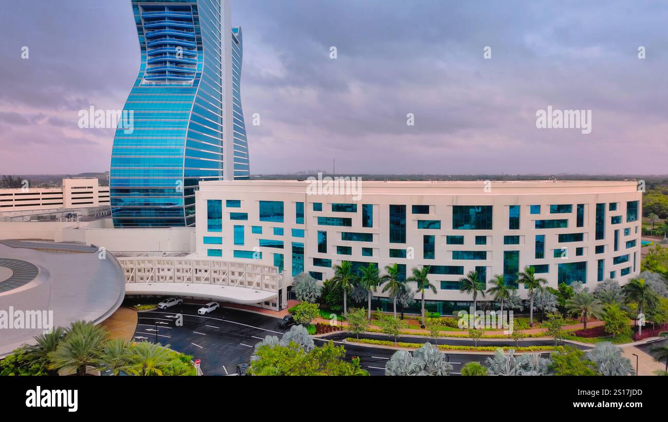 Hard Rock Hotel in Fort Lauderdale - the famous Guitar Hotel - FORT ...