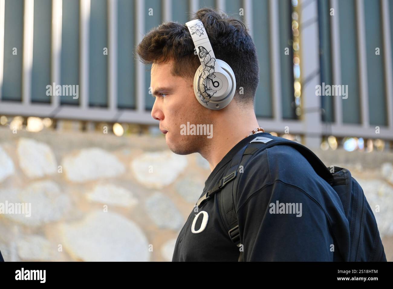 Oregon Ducks quarterback Dillon Gabriel (8) before the Rose Bowl game