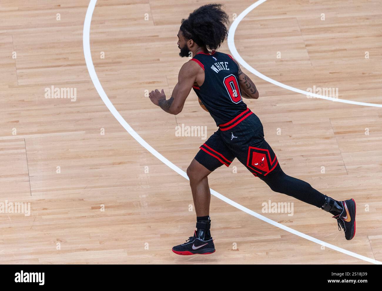 WASHINGTON, DC JANUARY 01 Chicago Bulls guard Coby White (0) moves