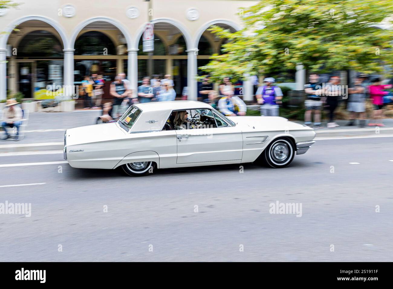 (250102) CANBERRA, Jan. 2, 2025 (Xinhua) A car takes part in the