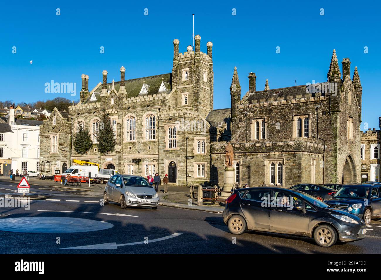Tavistock, UK. 2 January 2025. Workers take down Christmas trees from