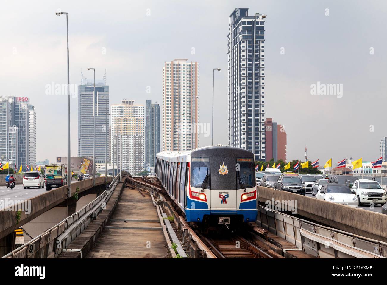 Bts skytrain line king hi-res stock photography and images - Alamy