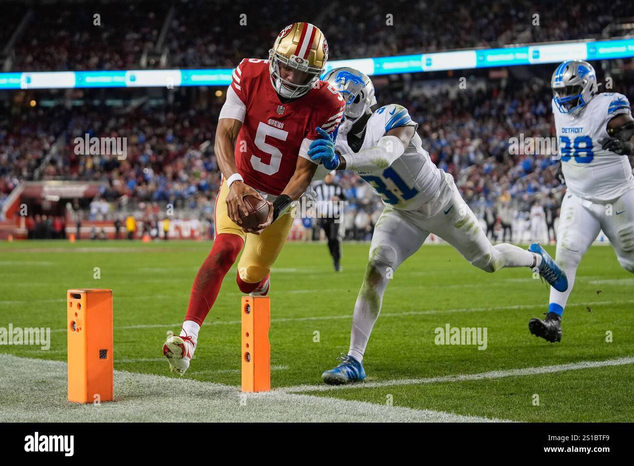 Joshua Dobbs 50-Yard TD Run: Detroit Lions Edge Out Victory in Preseason Clash Joshua Dobbs 50-Yard TD Run: Detroit Lions Edge Out Victory in Preseason Clash