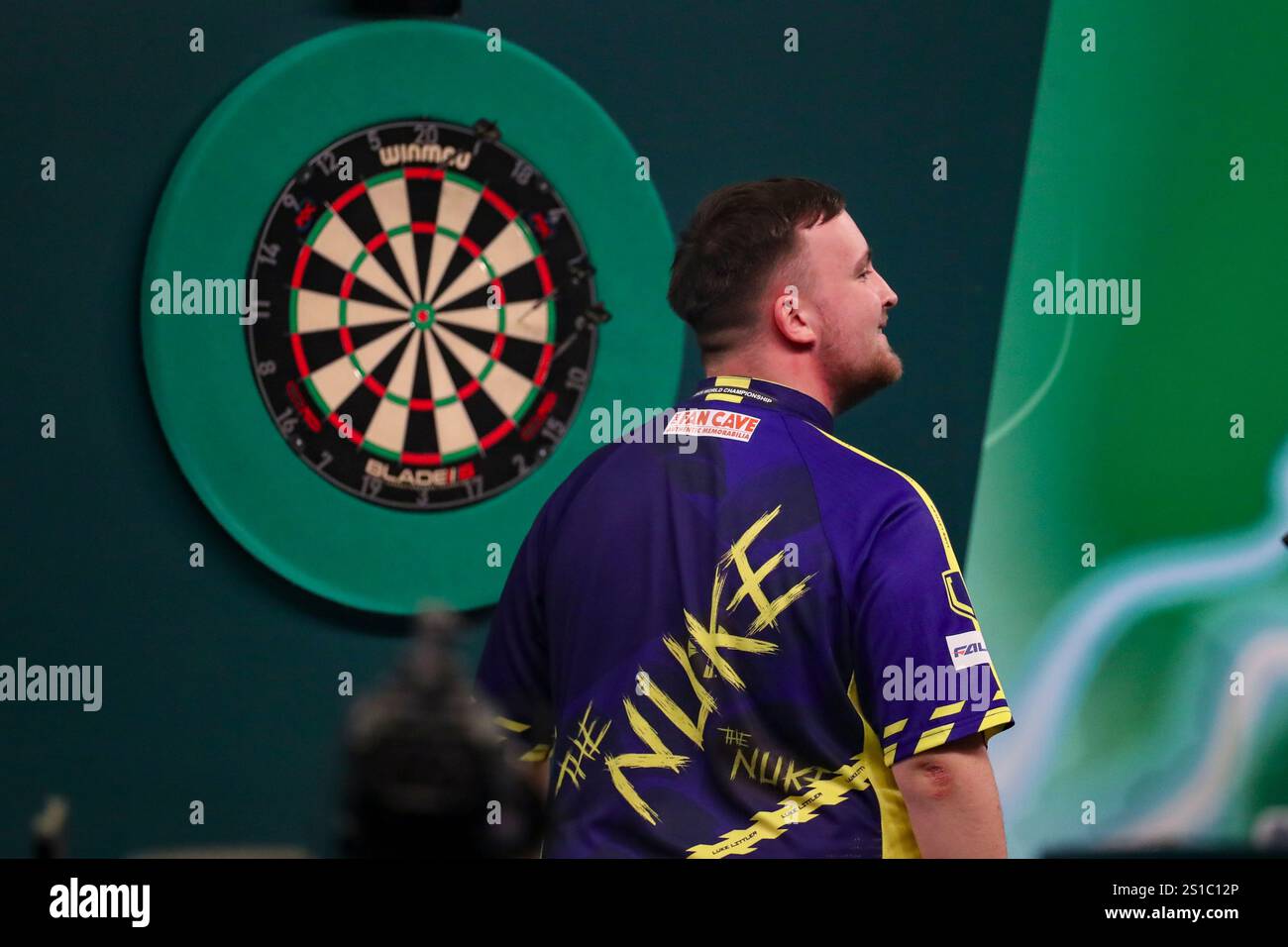 London, UK. 02nd Jan, 2025. Luke Littler celebrates and gestures winning 1st set during the Paddy Power World Darts Championship Semi-Final between Stephen Bunting and Luke Littler at Alexandra Palace, London, England, United Kingdom on 2 January 2025 Credit: Every Second Media/Alamy Live News Stock Photo