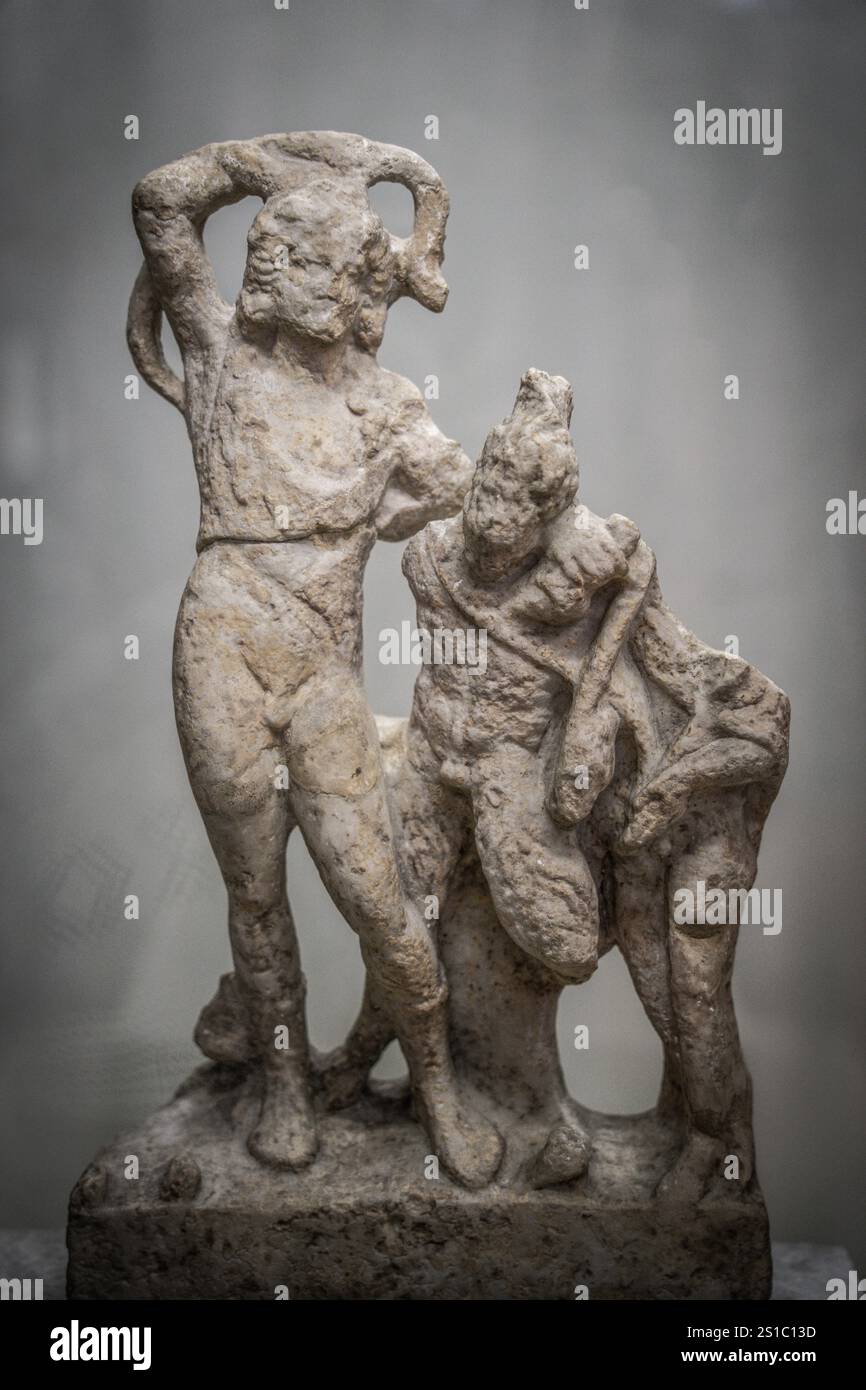 Greek Sculpture　Mark D. Fullerton　ギリシャ彫刻 Amazon.com: Greek Sculpture: 9781444339796: Fullerton, Mark