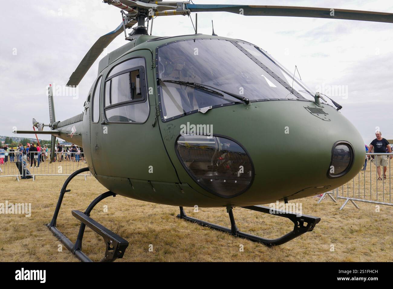Aerospatiale AS350 Ecureuil - HuAF 101 Stock Photo - Alamy