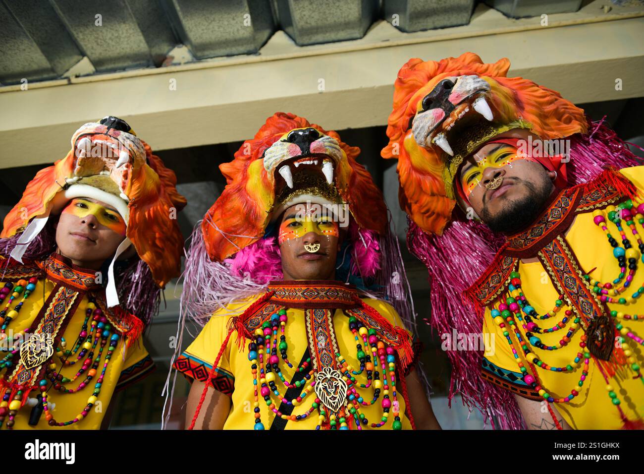 Carnaval de tierra hi-res stock photography and images - Alamy