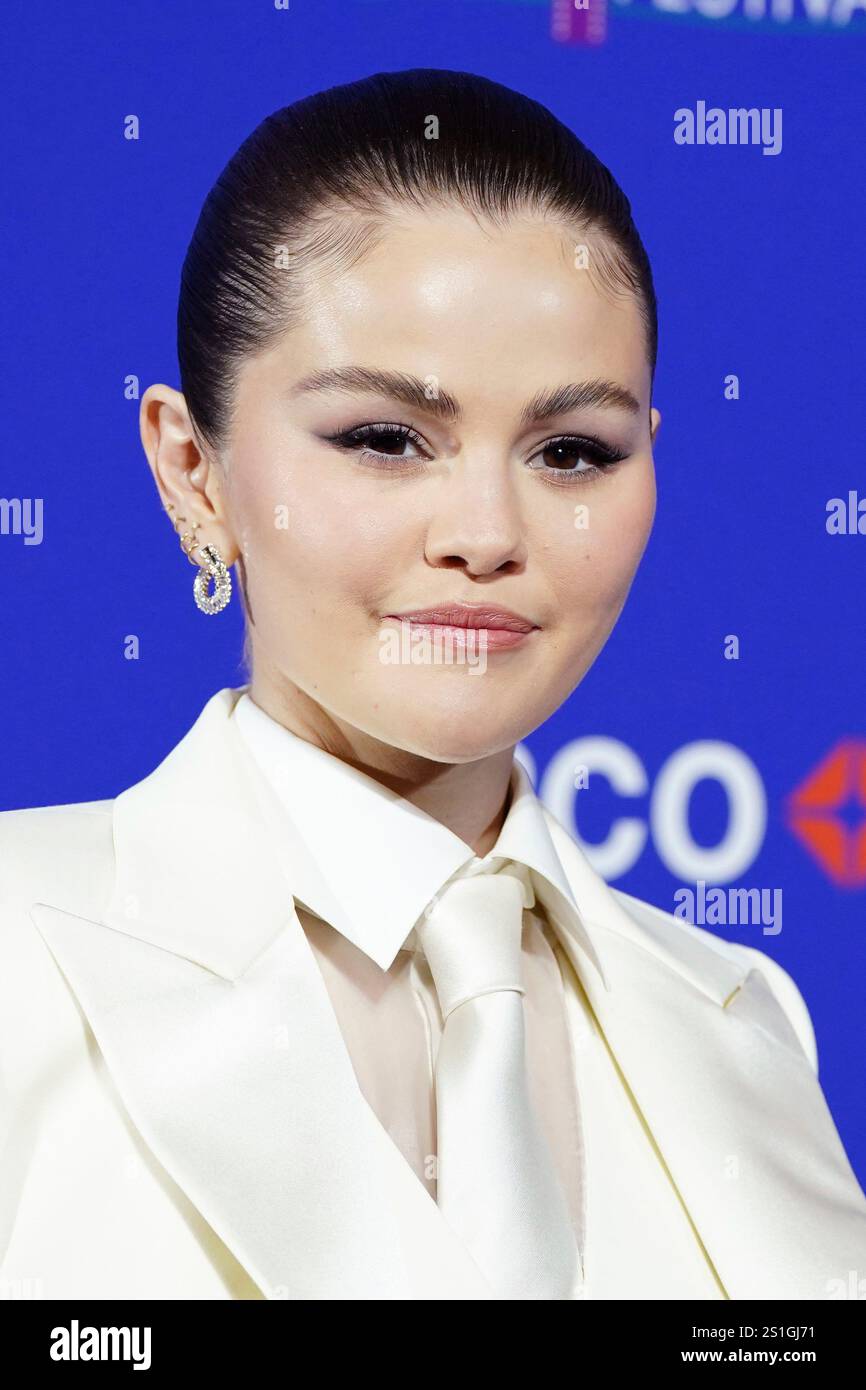 Selena Gomez arrives at the 36th annual Palm Springs International Film ...