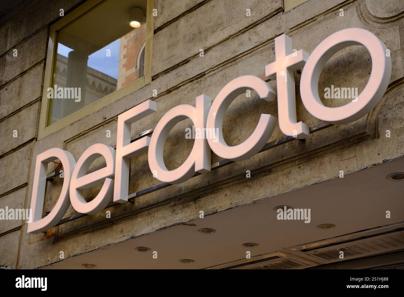 About Us - defacto-sy.com, image size:1300x956