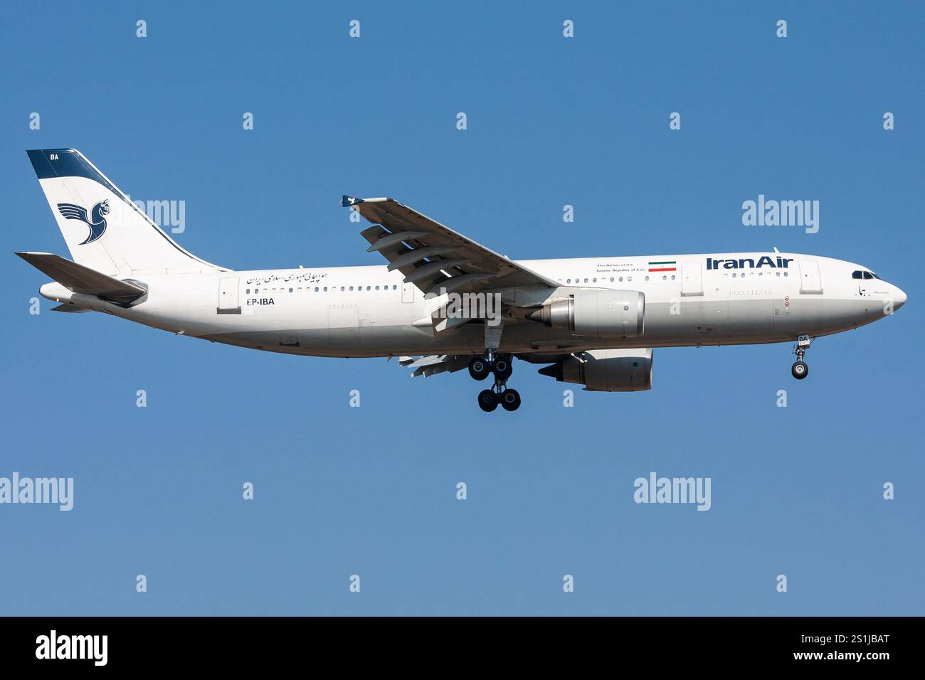 Airbus a300 600 hi-res stock photography and images - Alamy