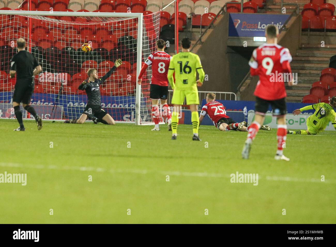 Eco Power Stadium, Doncaster, England 4th January 2025 Lorent Tolaj