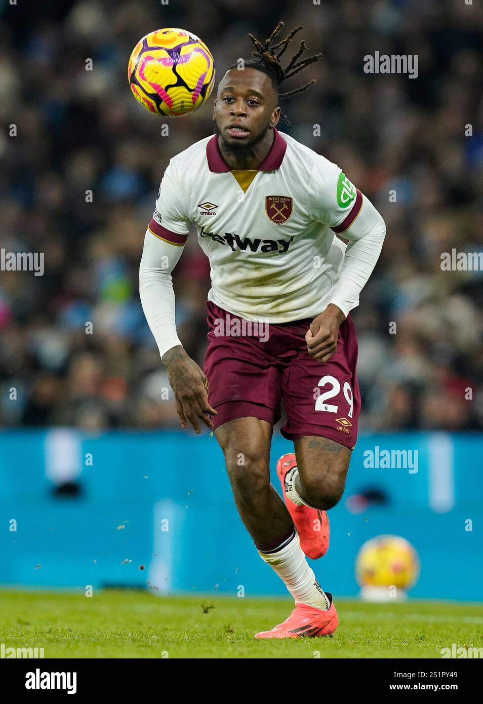 Manchester, UK. 4th Jan, 2025. Aaron WanBissaka of West Ham United