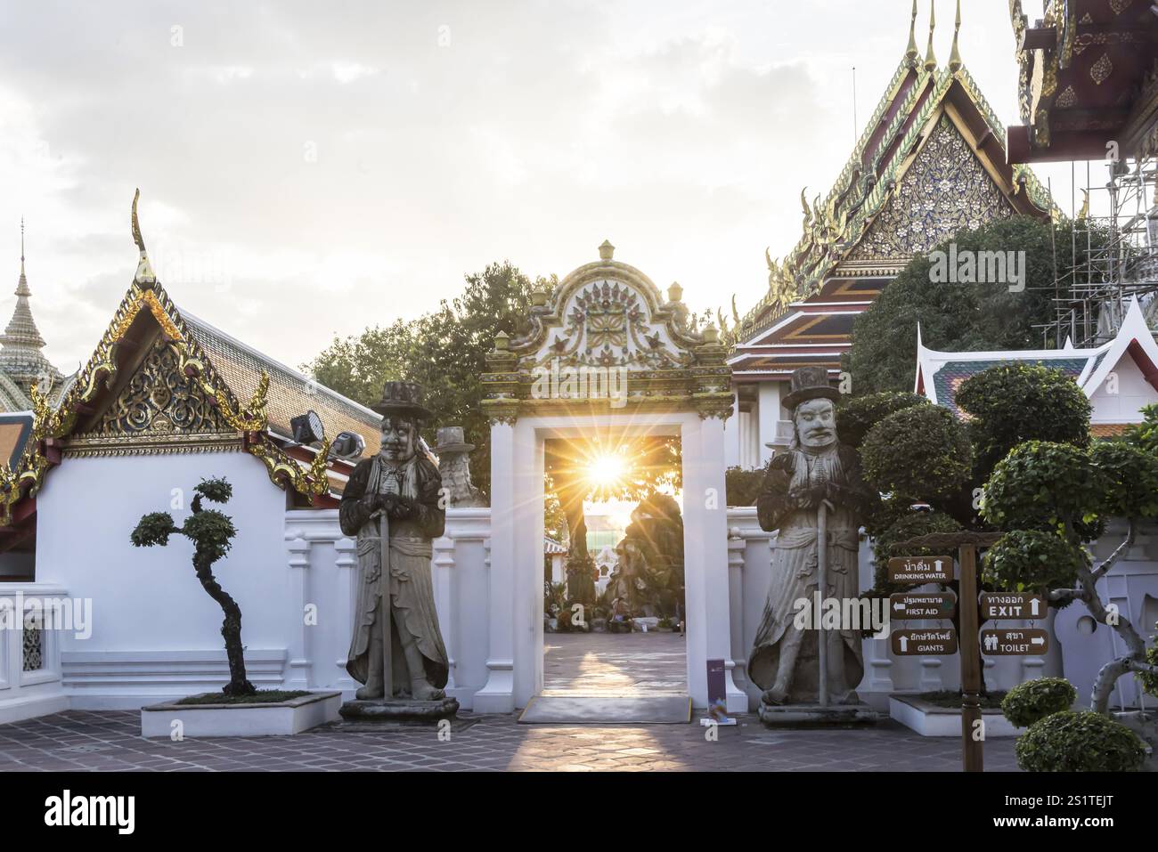 Wat Pho Temple is Bangkok's oldest Buddhist monastery near the Grand Palace. Bangkok, Thailand, Asia Stock Photo