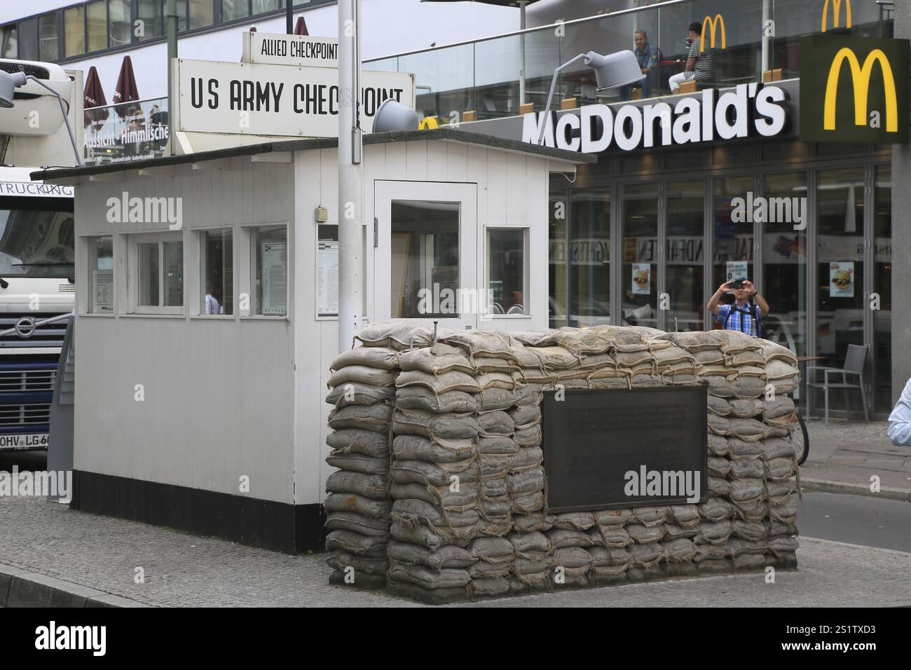Former Checkpoint Charlie border crossing on Friedrichstrasse, McDonald's branch, Berlin, Federal Republic of Germany Stock Photo