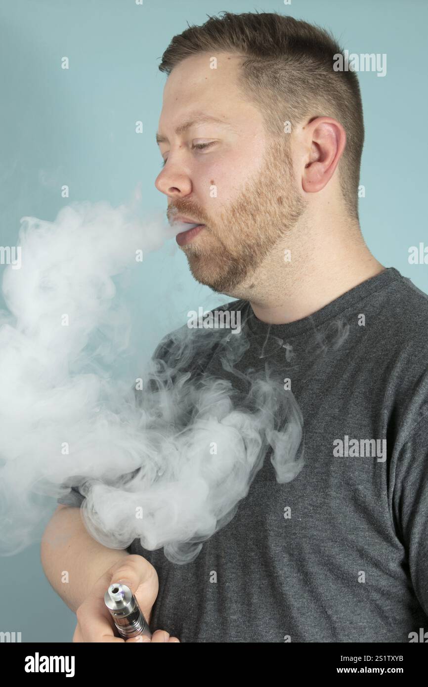 elfbar elfa master akku The Hottest Vapes of 2024: What's Trending Right Now main image 1