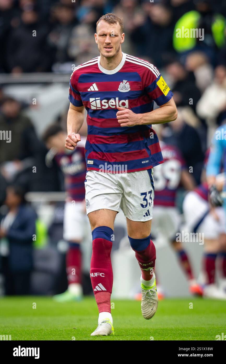 London, England, 4th January 2025. Newcastle United defender Dan Burn