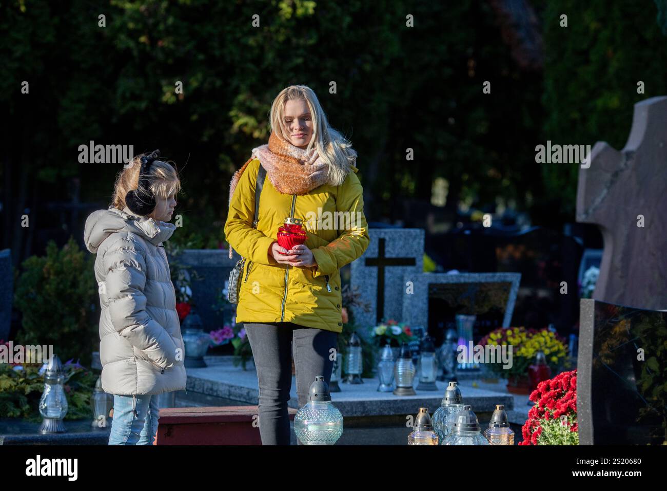 Remembrance at the Cemetery A Heartfelt Tribute to Loved Ones and ...