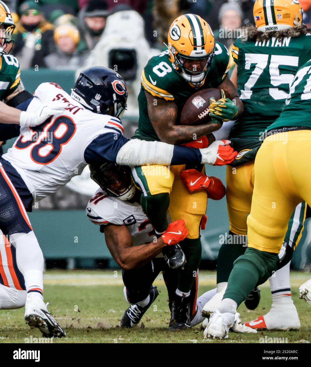 Chicago Bears defensive end Montez Sweat (98) is seen during Chicago Bears defensive end Montez Sweat (98) is seen during