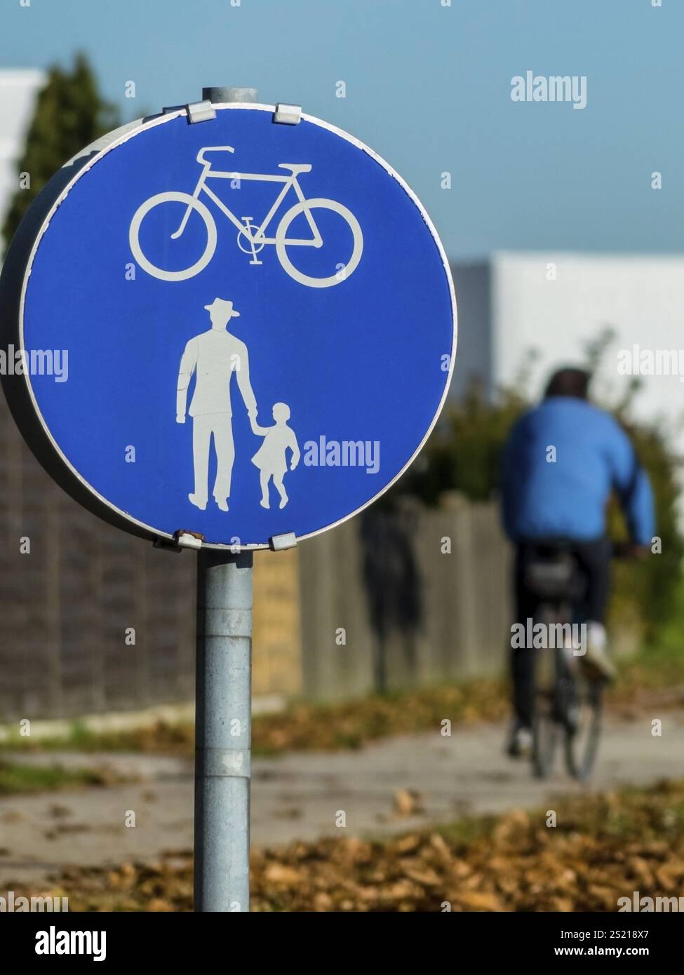 Sign for cycle path and pavement. Coexistence in road traffic Austria ...