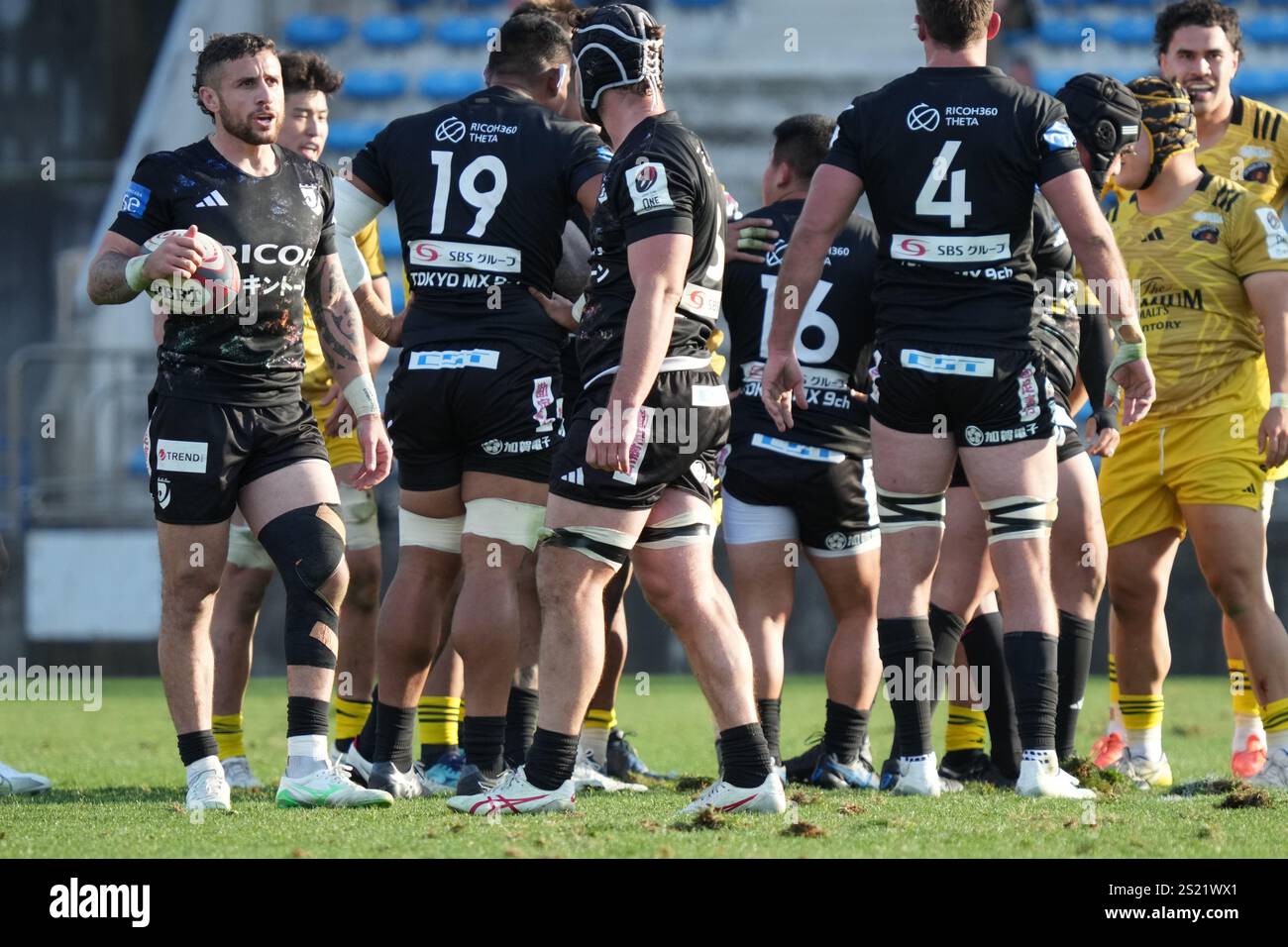 BlackRams' TJ Perenara during the 2024-25 Japan Rugby League One match ...