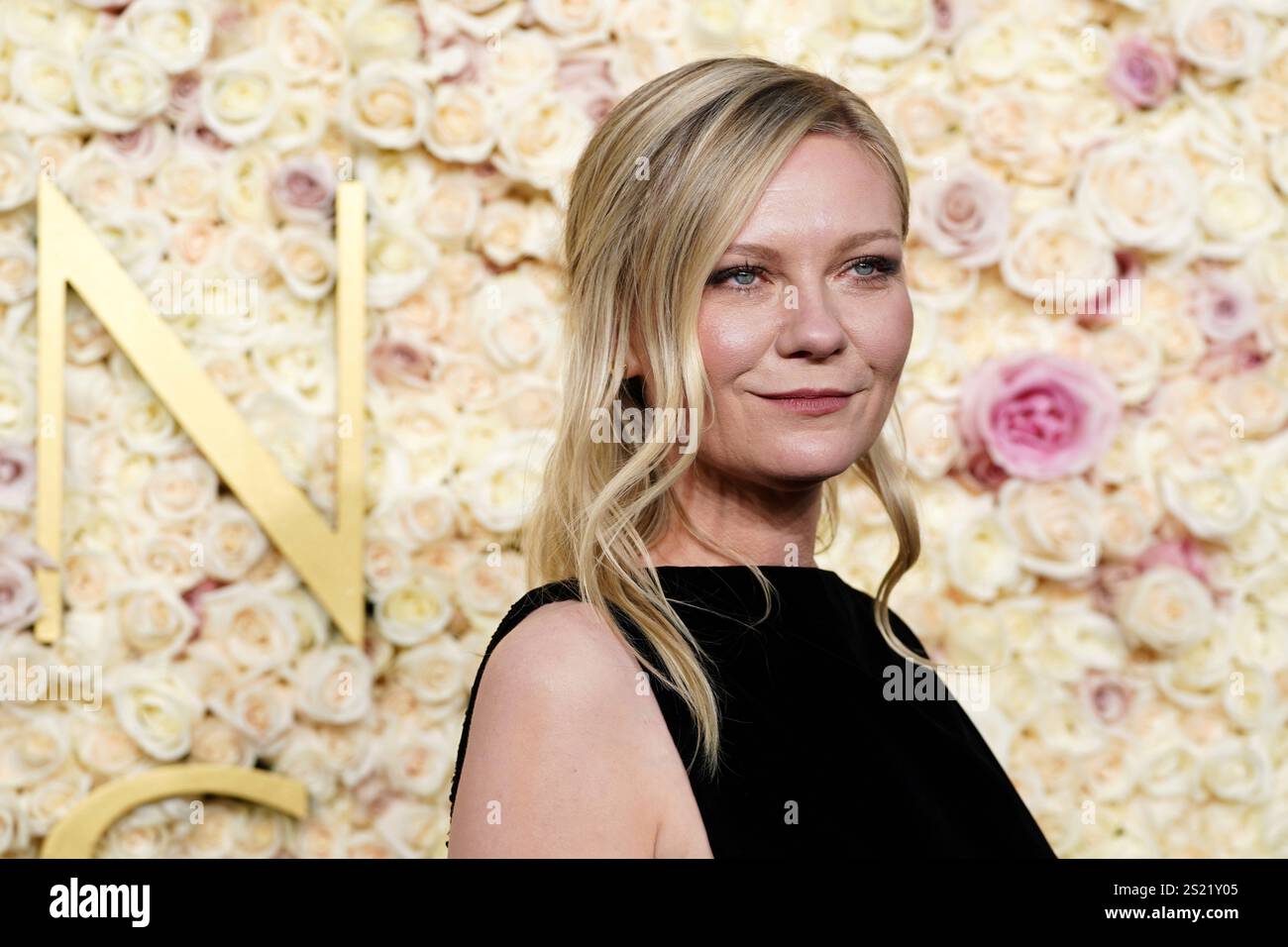 Kirsten Dunst arrives at the 82nd Golden Globes on Sunday, Jan. 5, 2025