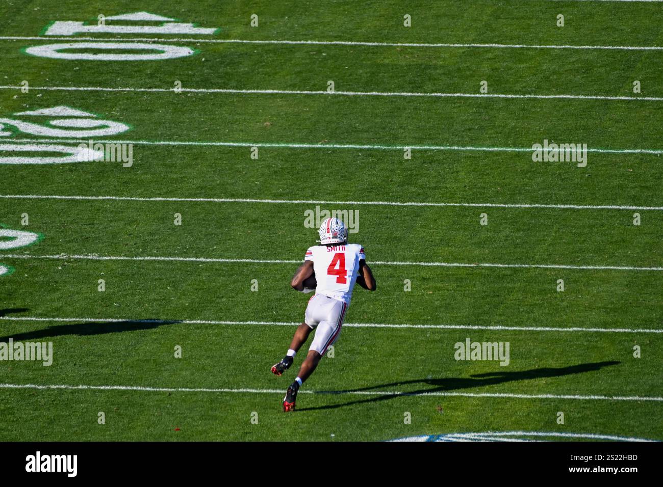 Ohio State Buckeyes wide receiver Jeremiah Smith (4) during the Rose
