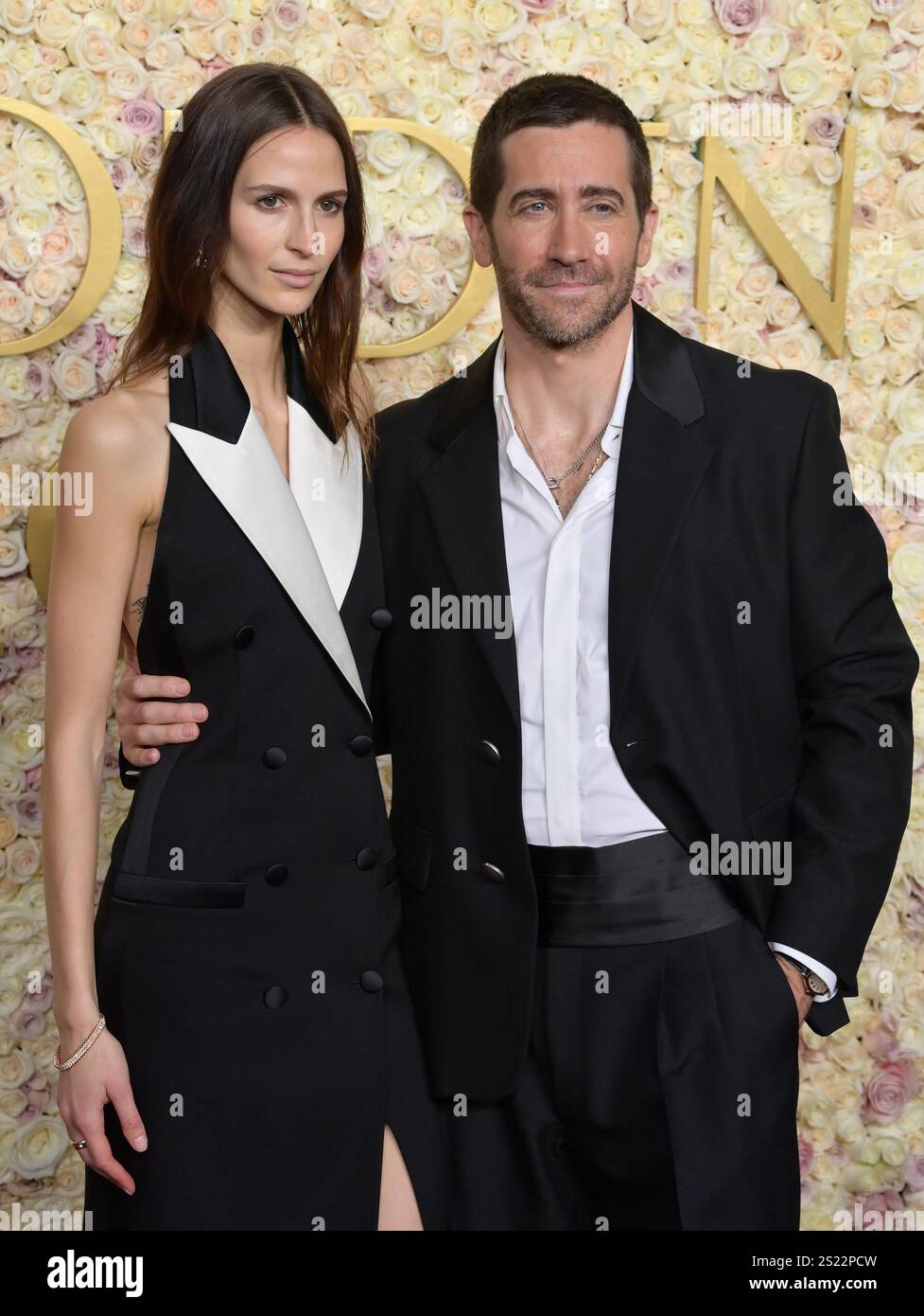 Beverly Hills, USA. 05th Jan, 2025. Jeanne Cadieu and Jake Gyllenhaal