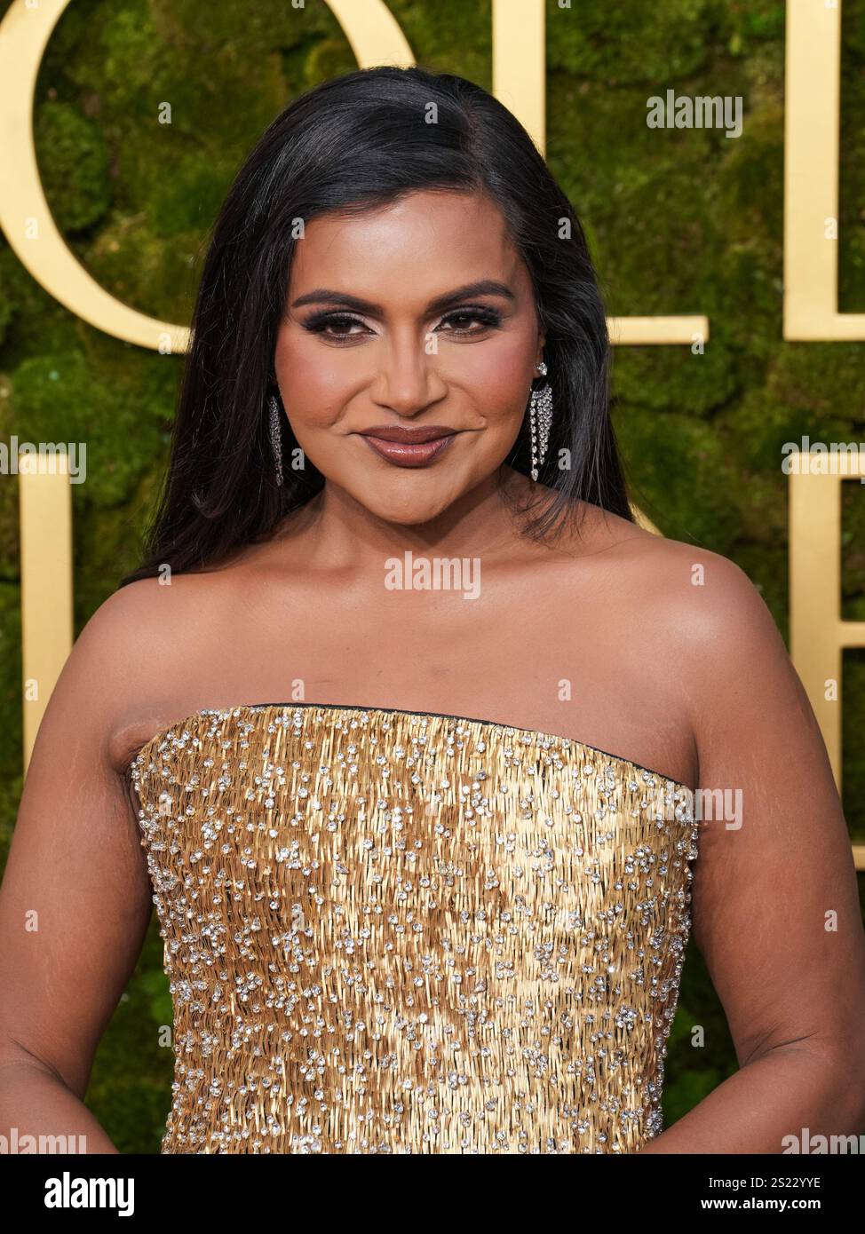 Los Angeles USA 05th Jan 2025 Mindy Kaling Walking On The Red Los Angeles Usa 05th Jan 2025 Mindy Kaling Walking On The Red Carpet At The 82nd Annual Golden Globe Awards Held At The Beverly Hilton Hotel In Beverly Hills Ca On January 5 2025 Photo By Sthanlee Miradorsipa Usa Credit Sipa Usaalamy Live News 2S22YYE