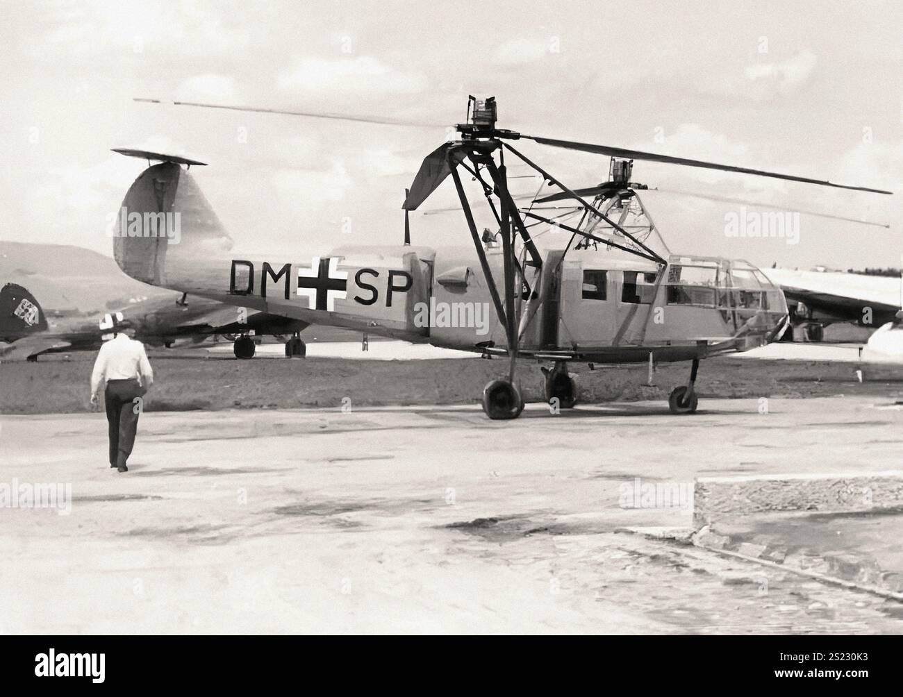 Fa.223 Drache - Historical document, photographer unknow Stock Photo ...