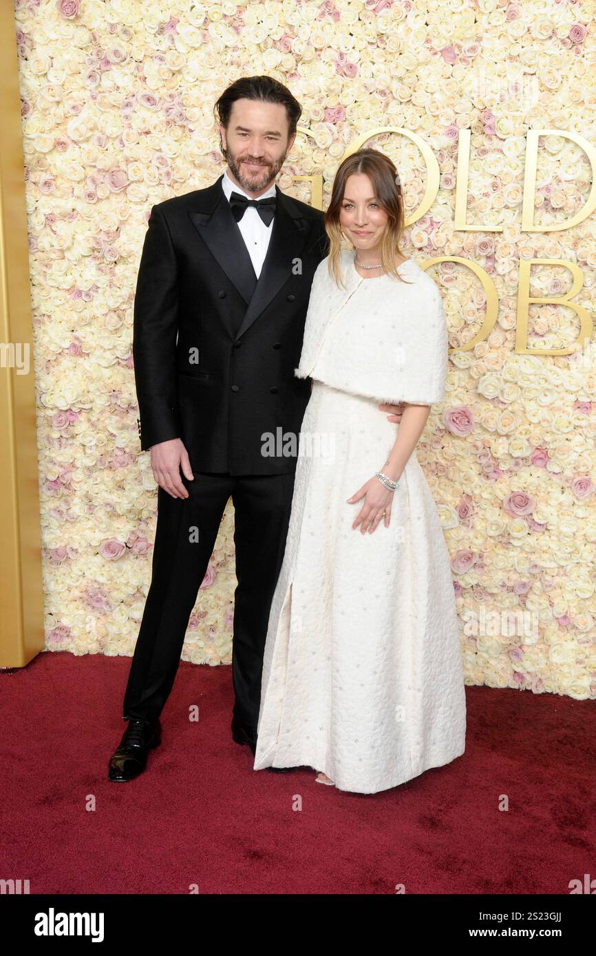Tom Pelphrey Und Kaley Cuoco Bei Der Verleihung Der 82 Golden Globe Tom Pelphrey Und Kaley Cuoco Bei Der Verleihung Der 82 Golden Globe Awards 2025 Im Beverly Hilton Hotel Beverly Hills 05012025 2S23GJJ