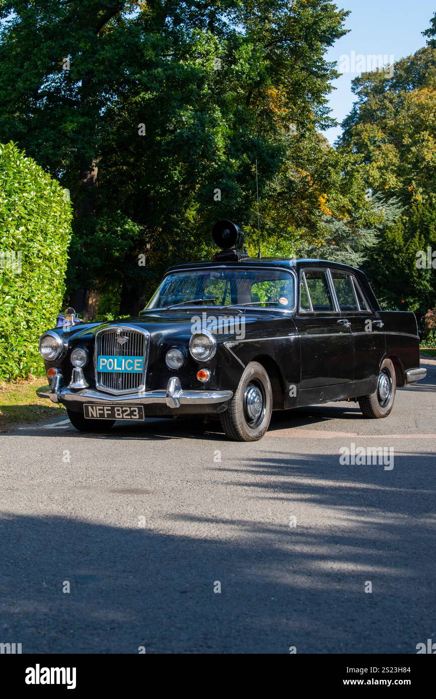1960s british police car hi-res stock photography and images - Alamy