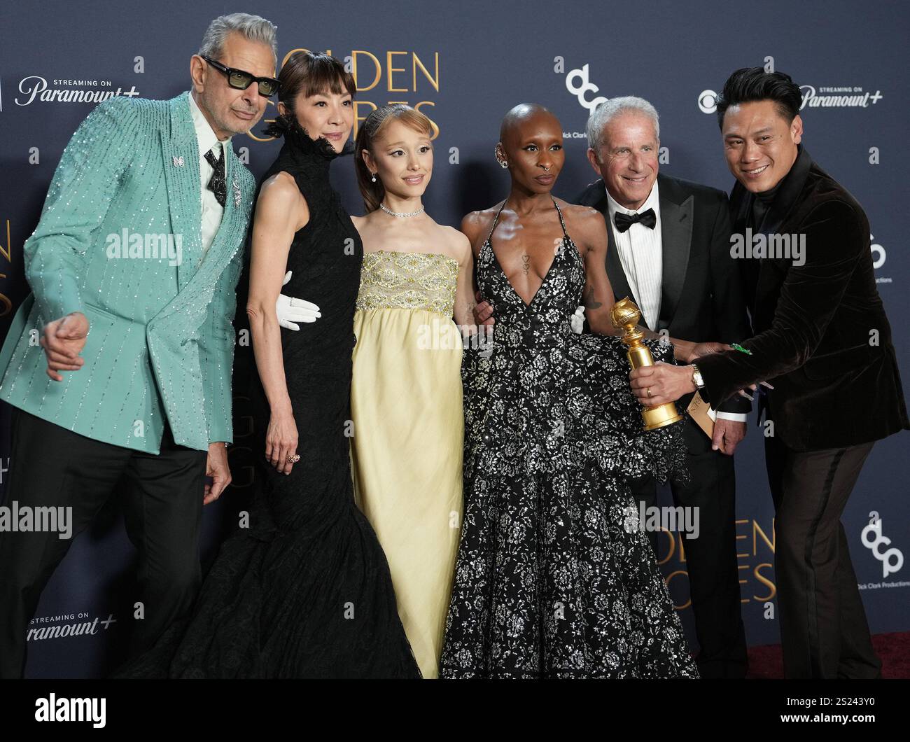 (L-R) WICKED Cast & Crew - Jeff Goldblum, Michelle Yeoh, Ariana Grande ...