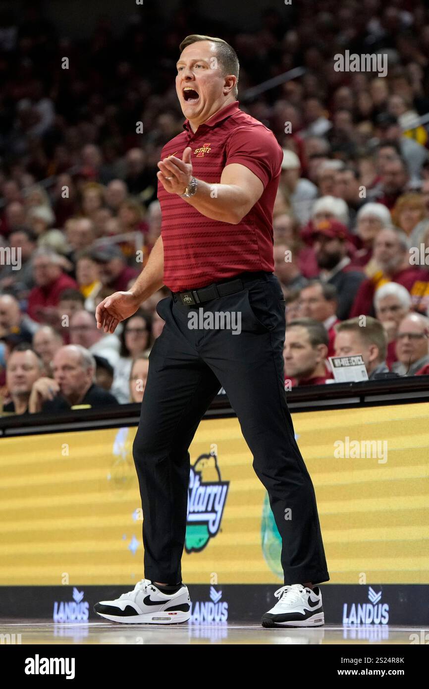 Iowa State head coach T.J. Otzelberger directs his team during the