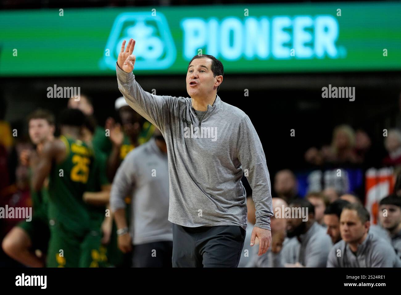 Baylor head coach Scott Drew directs his team during the first half of
