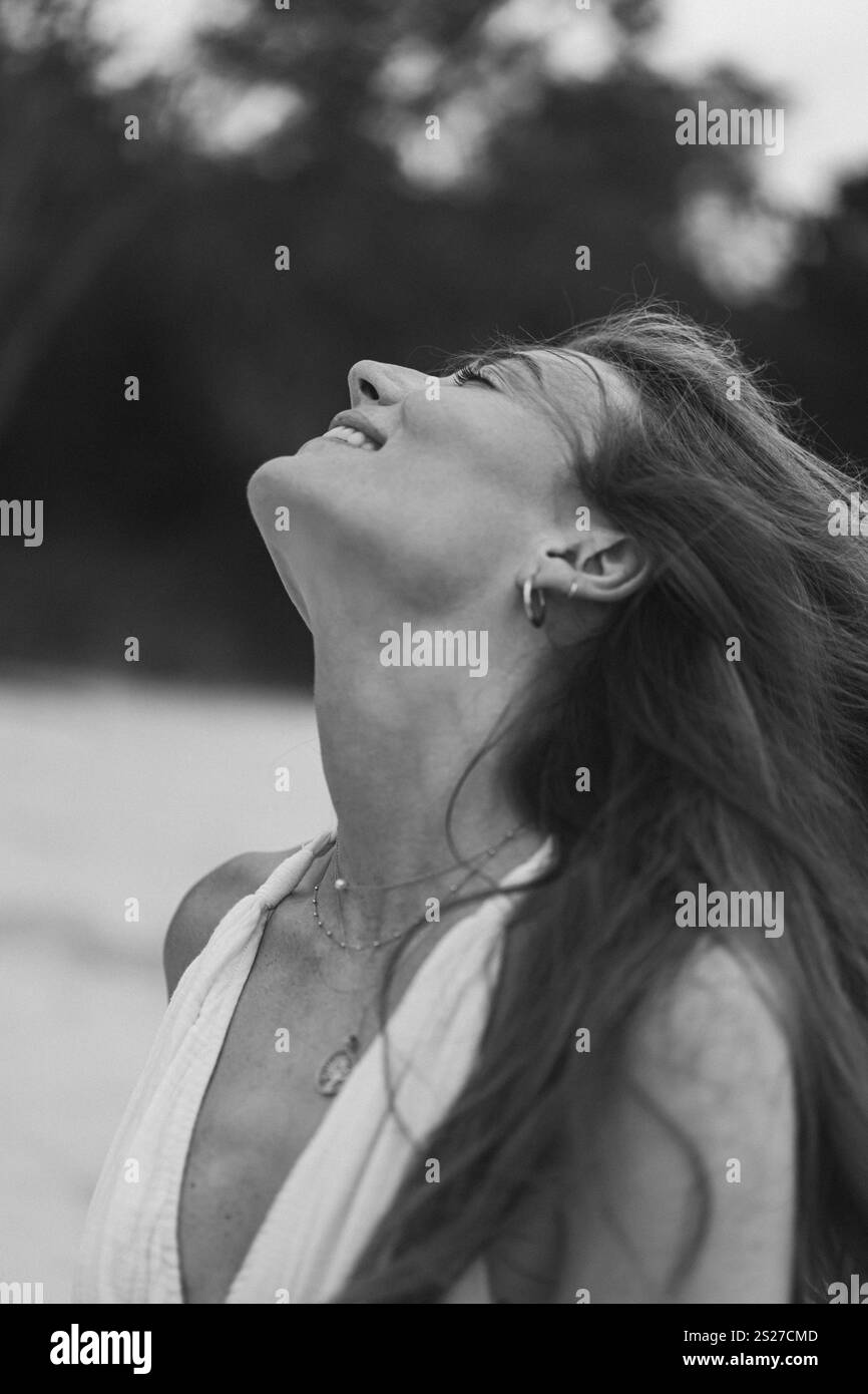 Fashion girl black and white Black and White Stock Photos & Images - Alamy