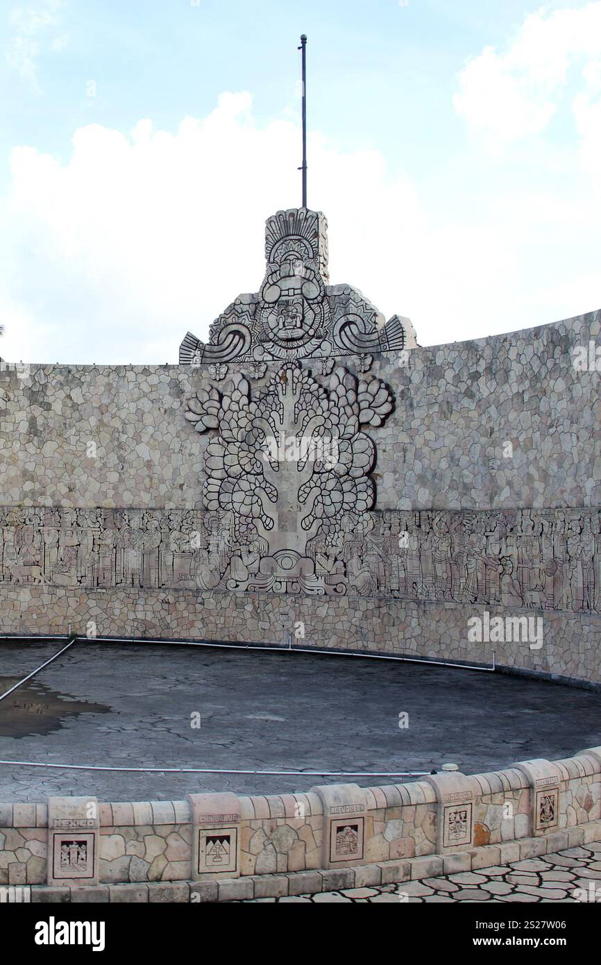 Merida, Yucatan, Mexico - Oct 29 2024: Monument to the homeland in ...