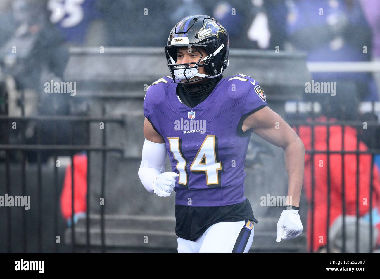 Baltimore Ravens safety Kyle Hamilton (14) takes to the field before an