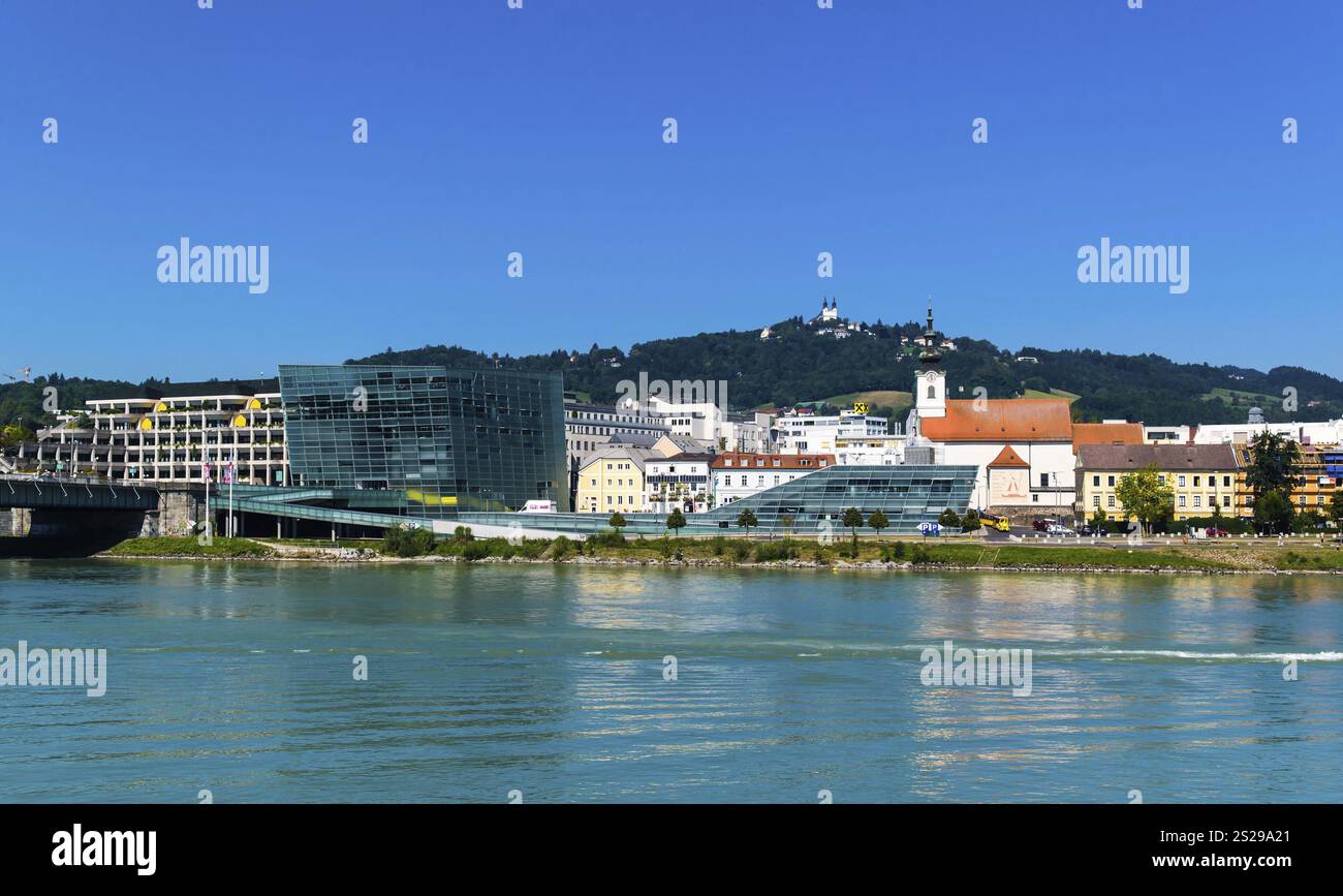 The provincial capital Linz in Upper Austria, Austria. City Hall, Ars ...
