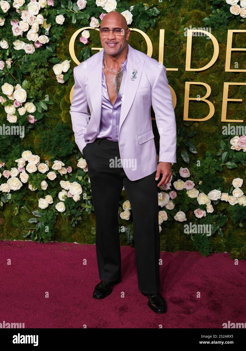 Los Angeles, USA. 05th Jan, 2025. Dwayne Johnson walking on the red