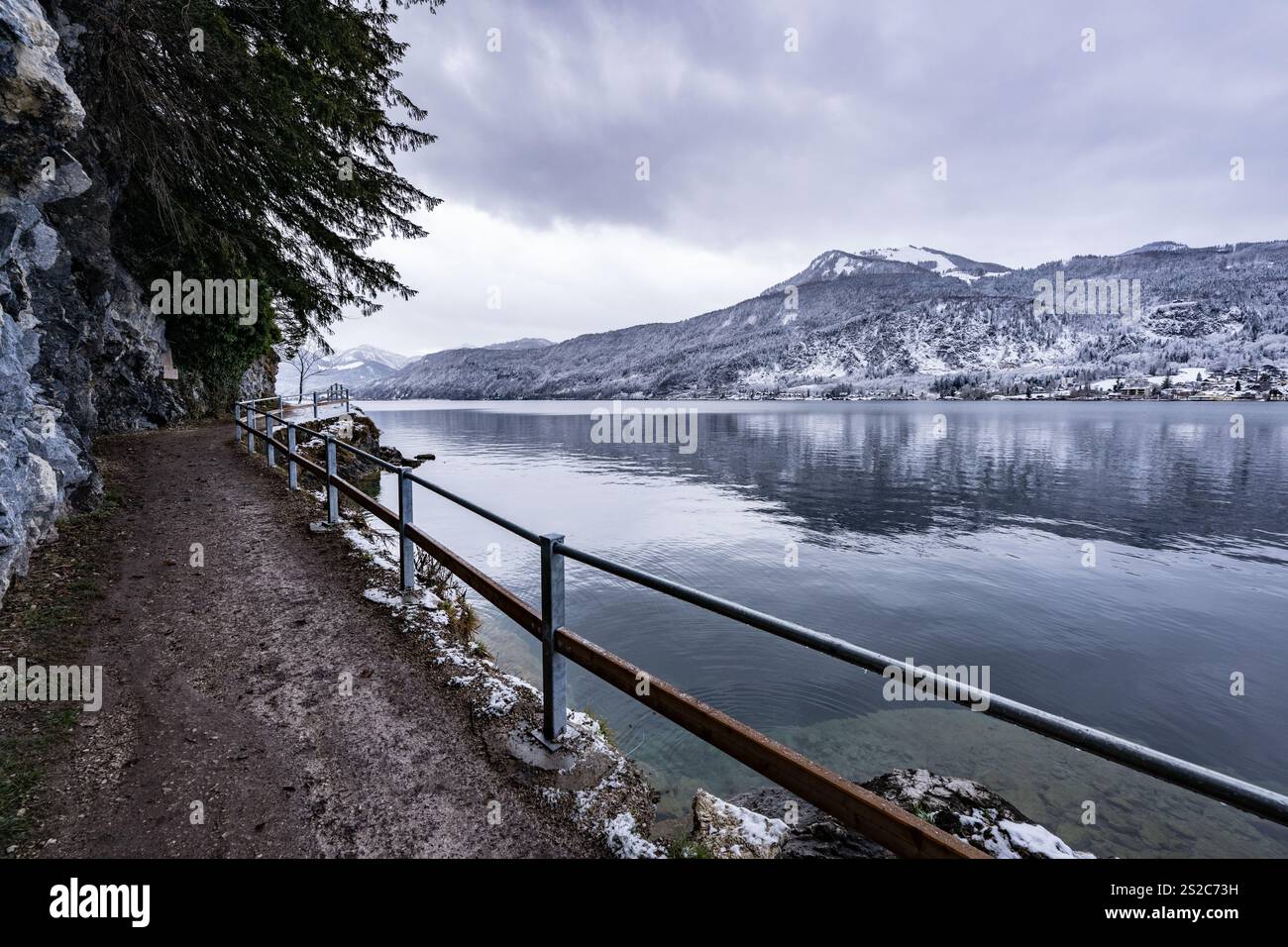 Winterwanderung von St. Gilgen über Fürberg entlang der See-Promenade ...