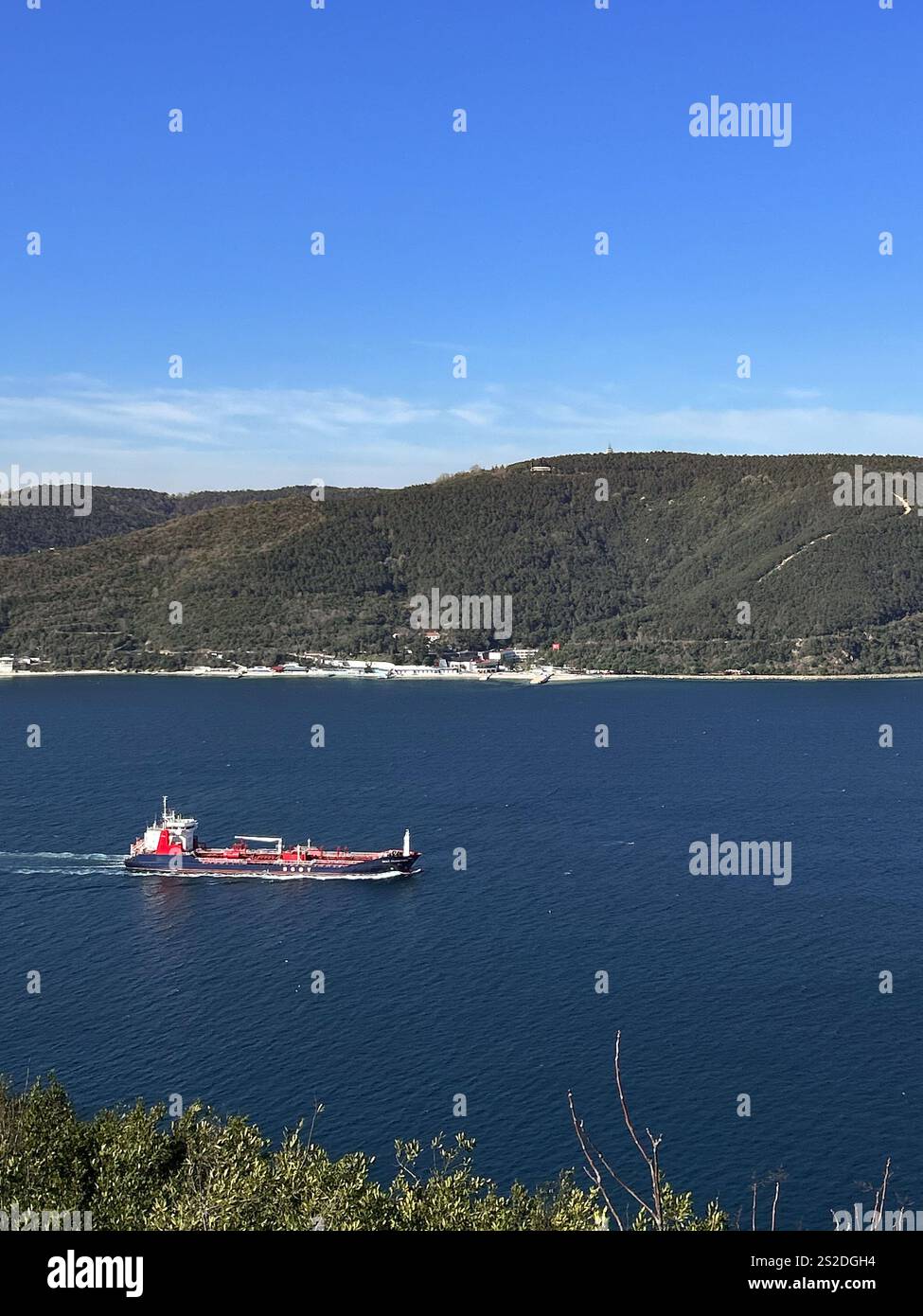 Photo captures serene blue hi-res stock photography and images - Alamy