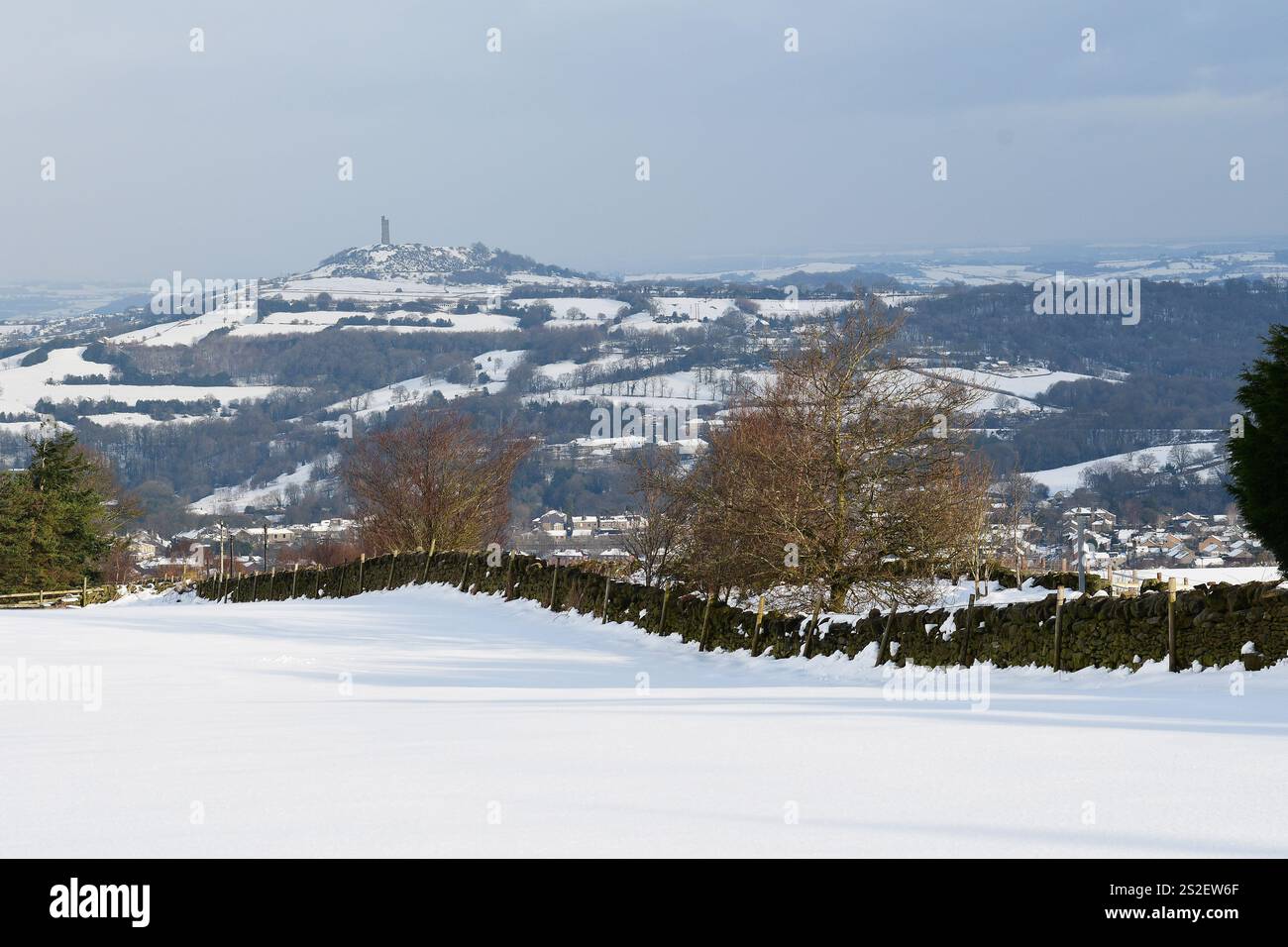 Honley Honley, Holmfirth, Yorkshire, UK, 07 January 2025. View towards Castle ...