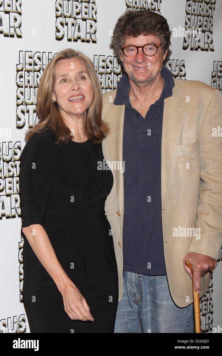**FILE PHOTO** Richard Cohen Has Passed Away. Meredith Vieira and