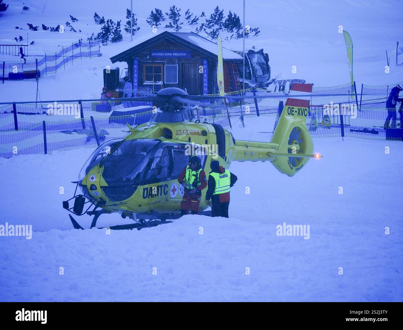 air rescue service air helicopter saving lives of people air rescue ...