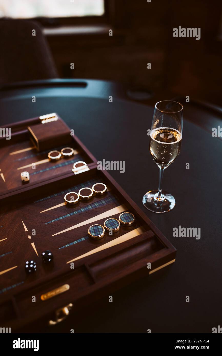 Glass Backgammon Backgammon board and champagne glass Stock Photo - Alamy