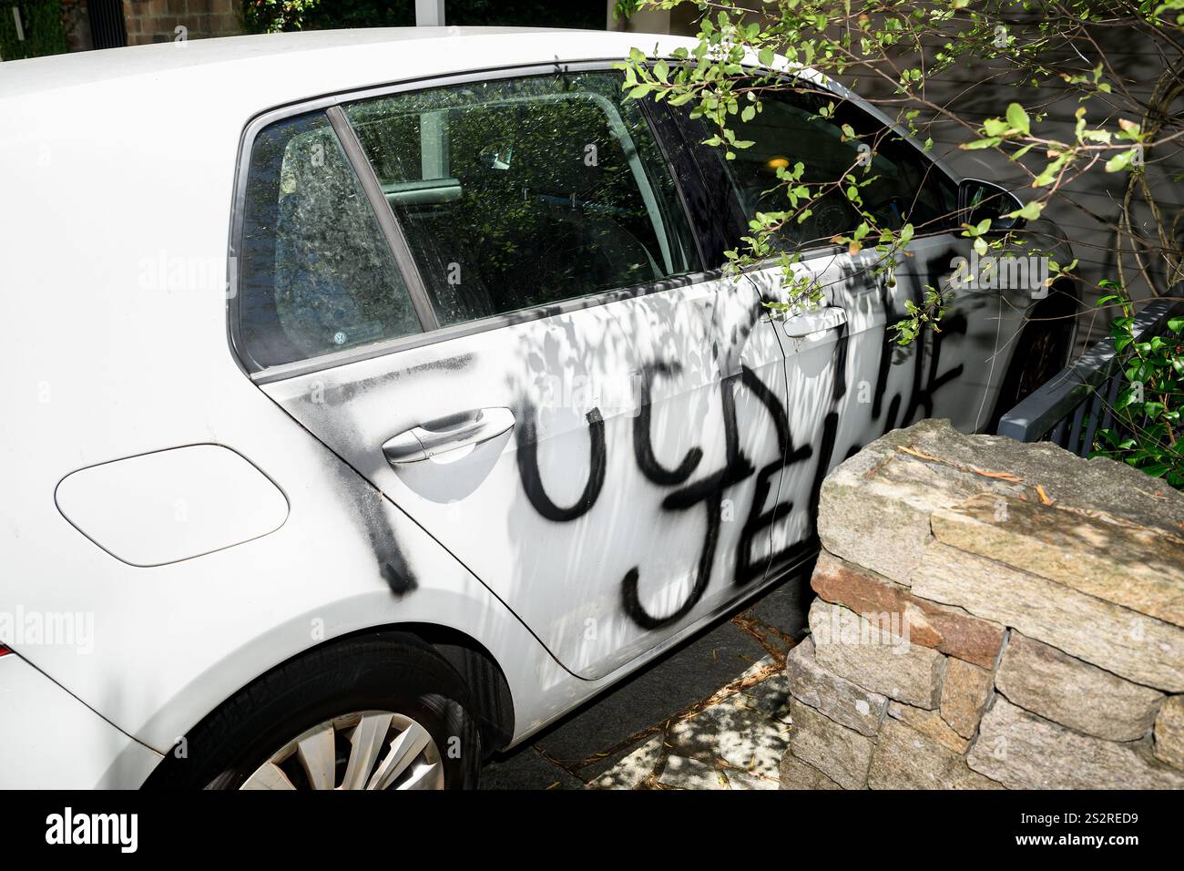Sydney, Australia. 06th Jan, 2025. *Warning - offensive language* An ...