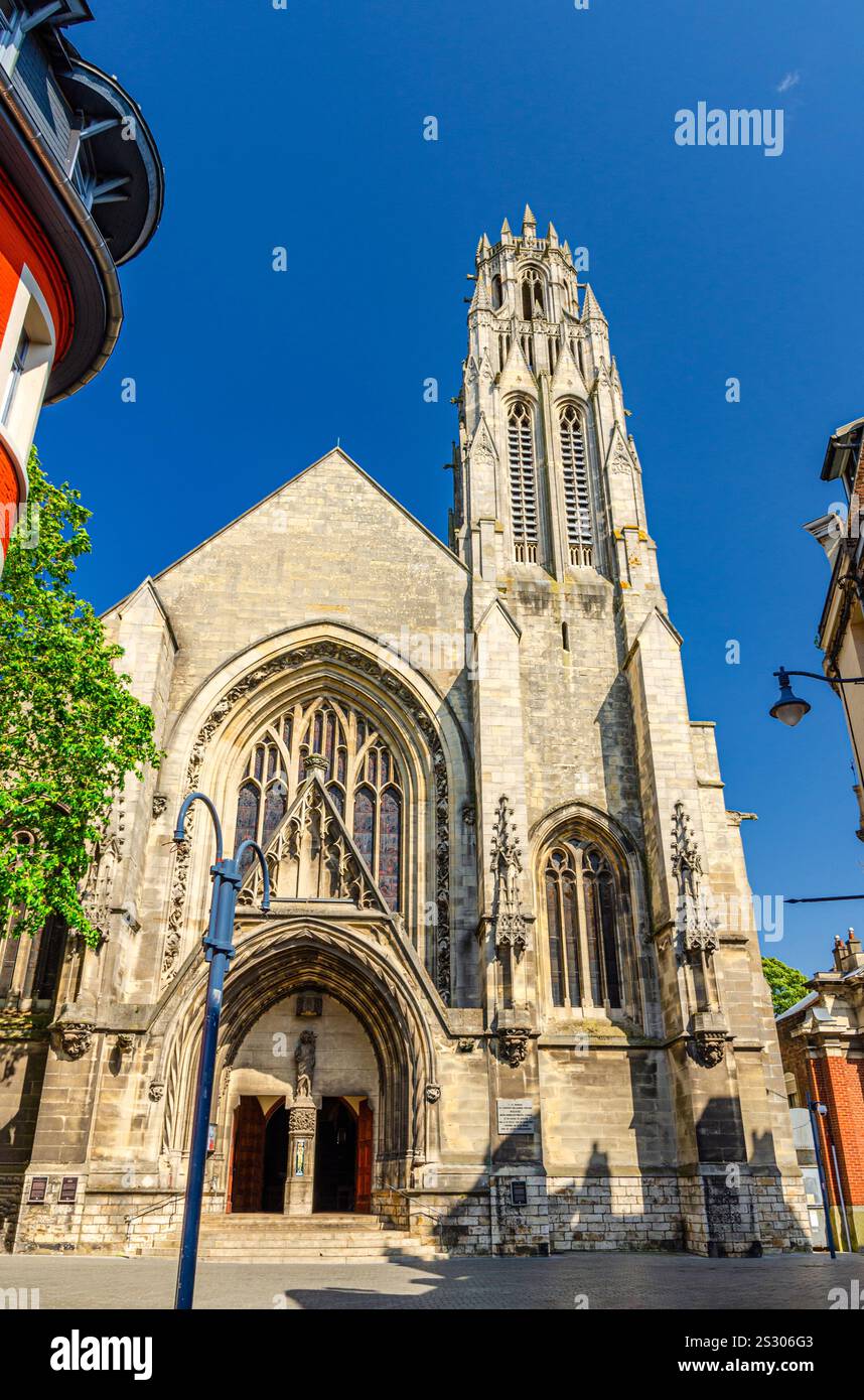 Eglise Saint-Jean-Baptiste Saint John the Baptist catholic church neo-gothic style building with belfry bell tower, Arras city historical centre, vert Stock Photo