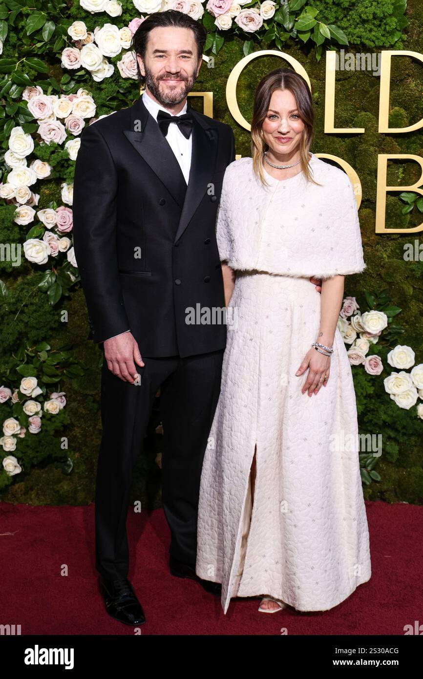 kaley cuoco golden globes dress 2024 BEVERLY HILLS, LOS ANGELES, CALIFORNIA, USA 2025 quince dress