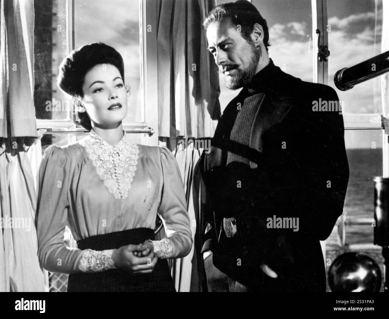 THE GHOST AND MRS MUIR GENE TIERNEY, REX HARRISON     Date: 1947 Stock Photo